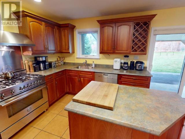 4827 BALSAM STREET, Texada Island