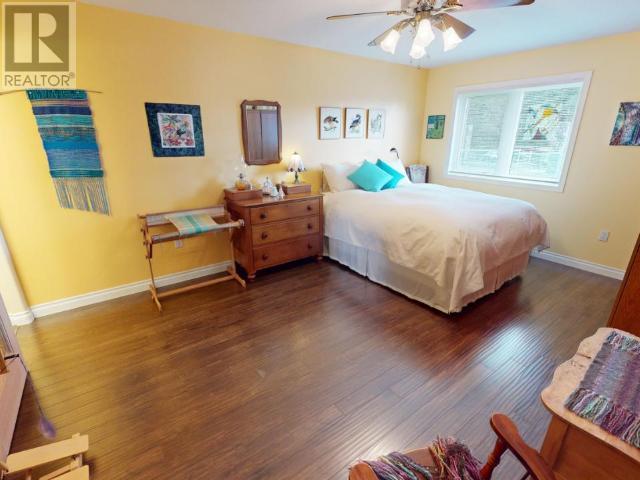 4827 BALSAM STREET, Texada Island