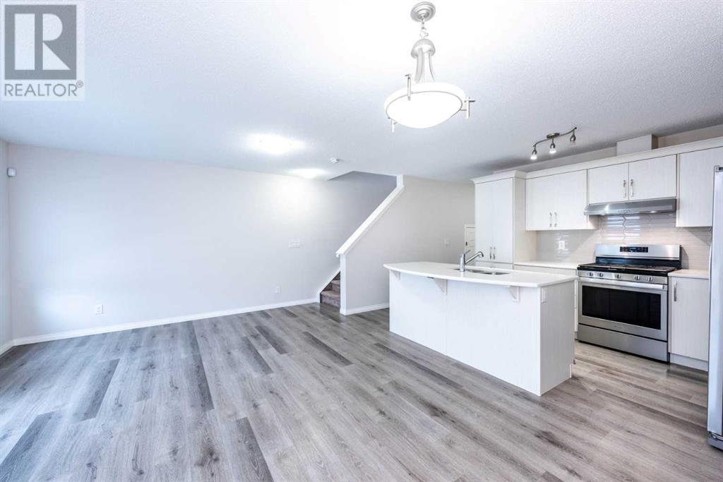 Single Family House for Sale in  Yorkville Avenue SW Yorkville Calgary 