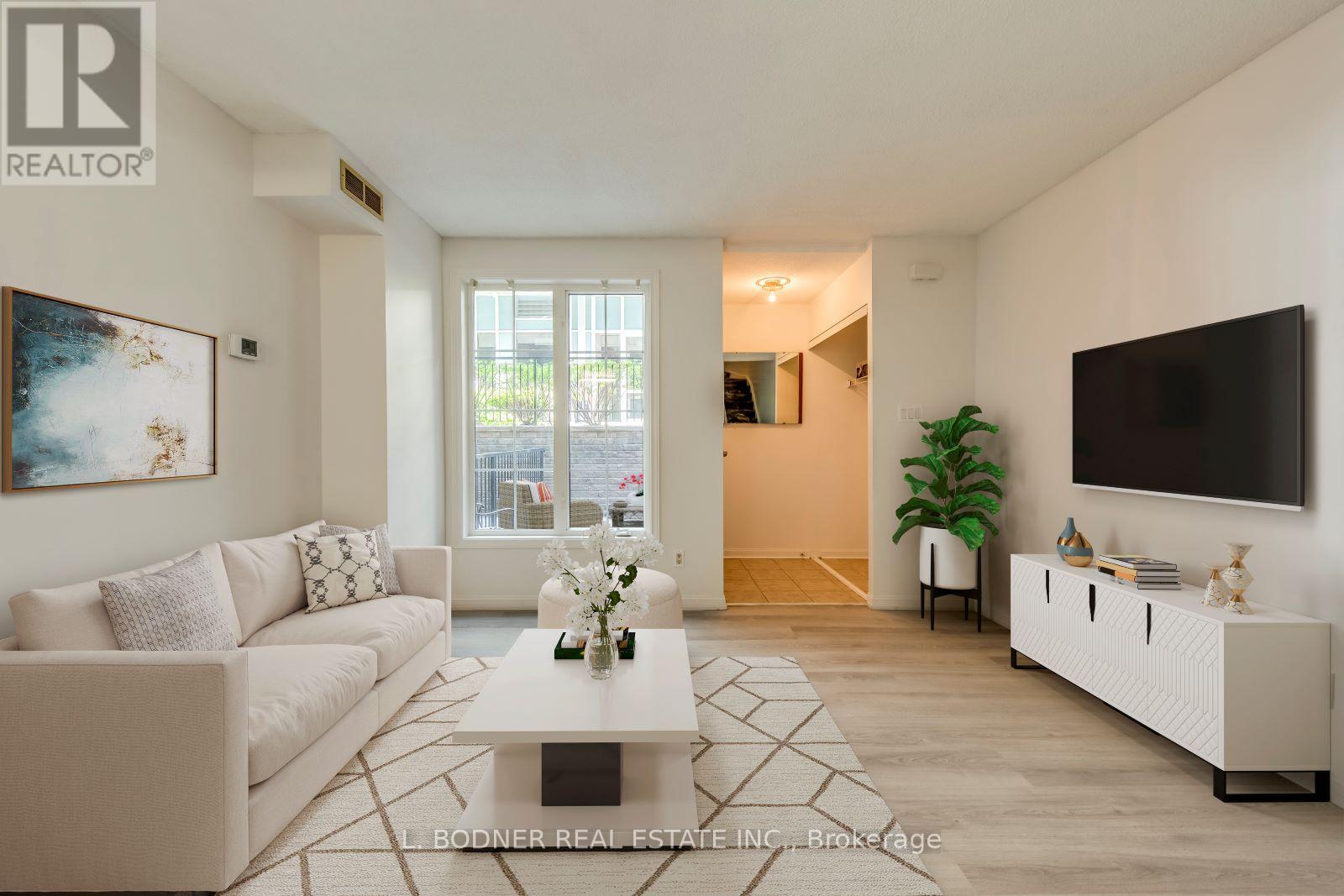 Photo 5 of 116 70 Douro Street, Toronto ON