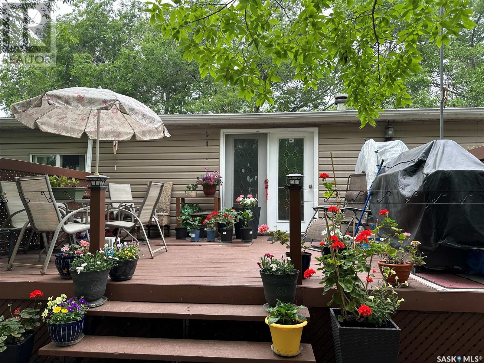 Photo 5 of 63 Donald Place, Alice Beach SK