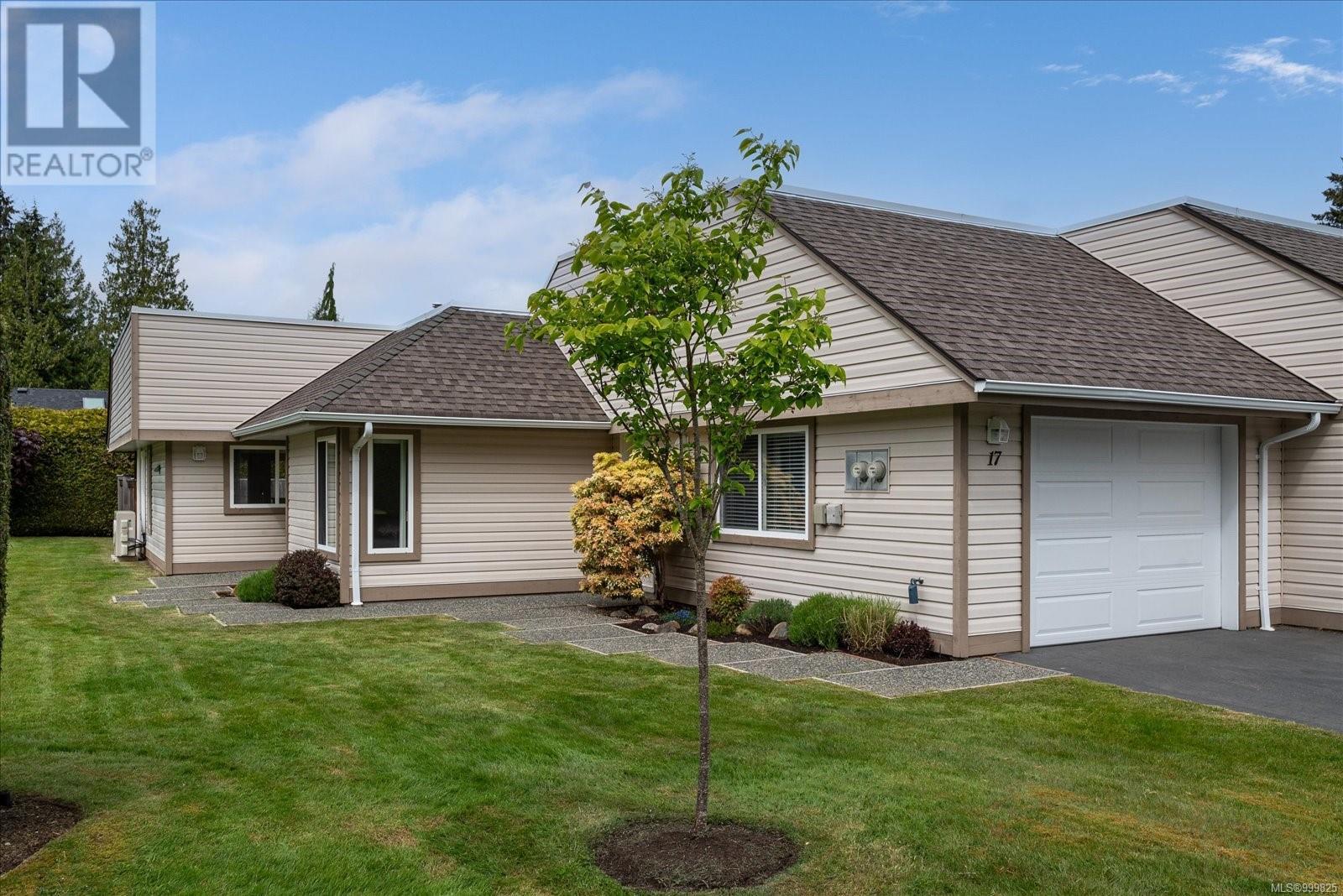 17 460 Schley Pl, Qualicum Beach