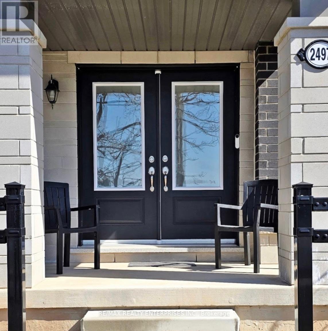Photo 38 of 2497 Littlefield Crescent, Oakville ON