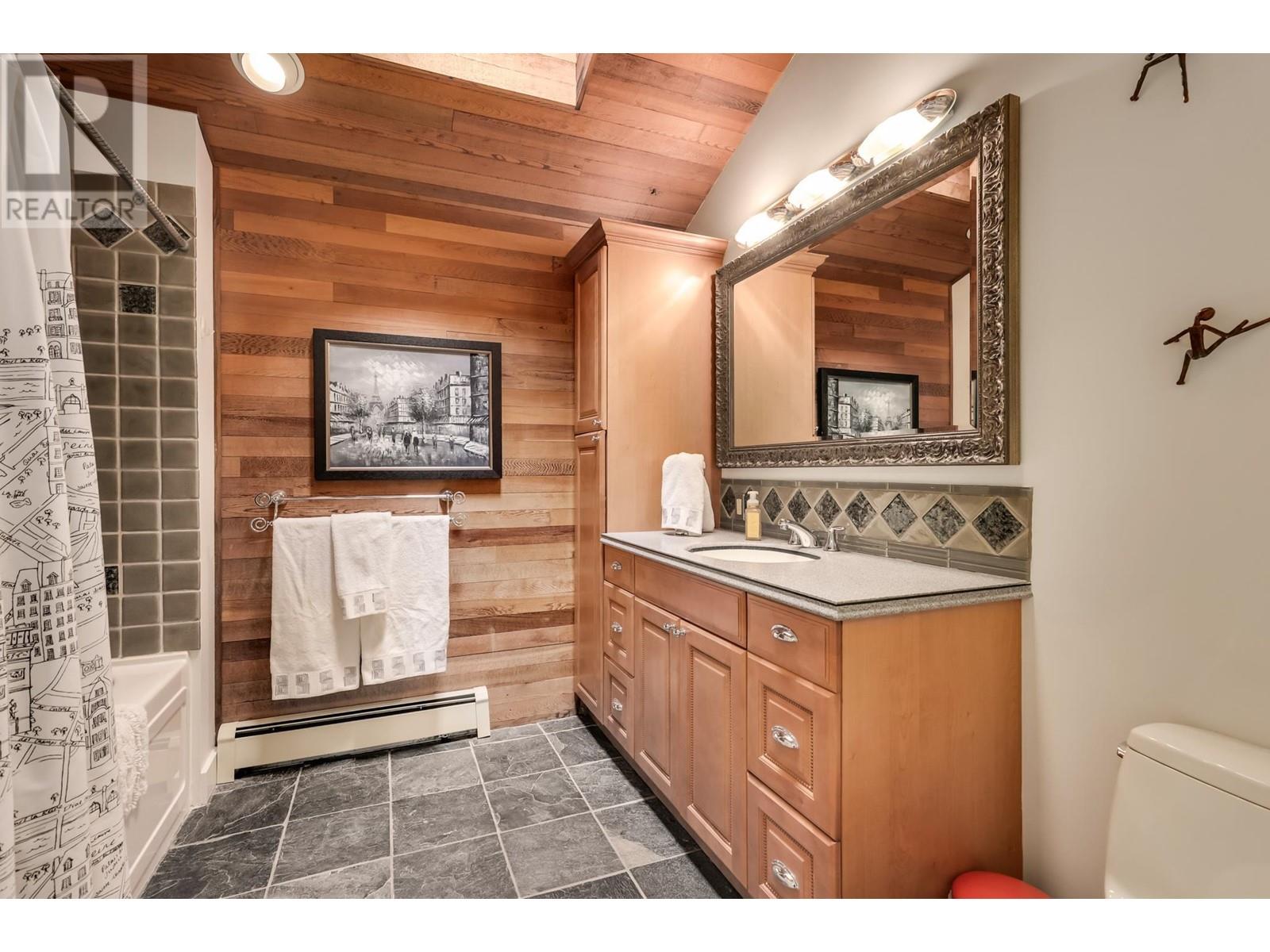 31 AXFORD BAY, Port Moody real estate listing R3000349