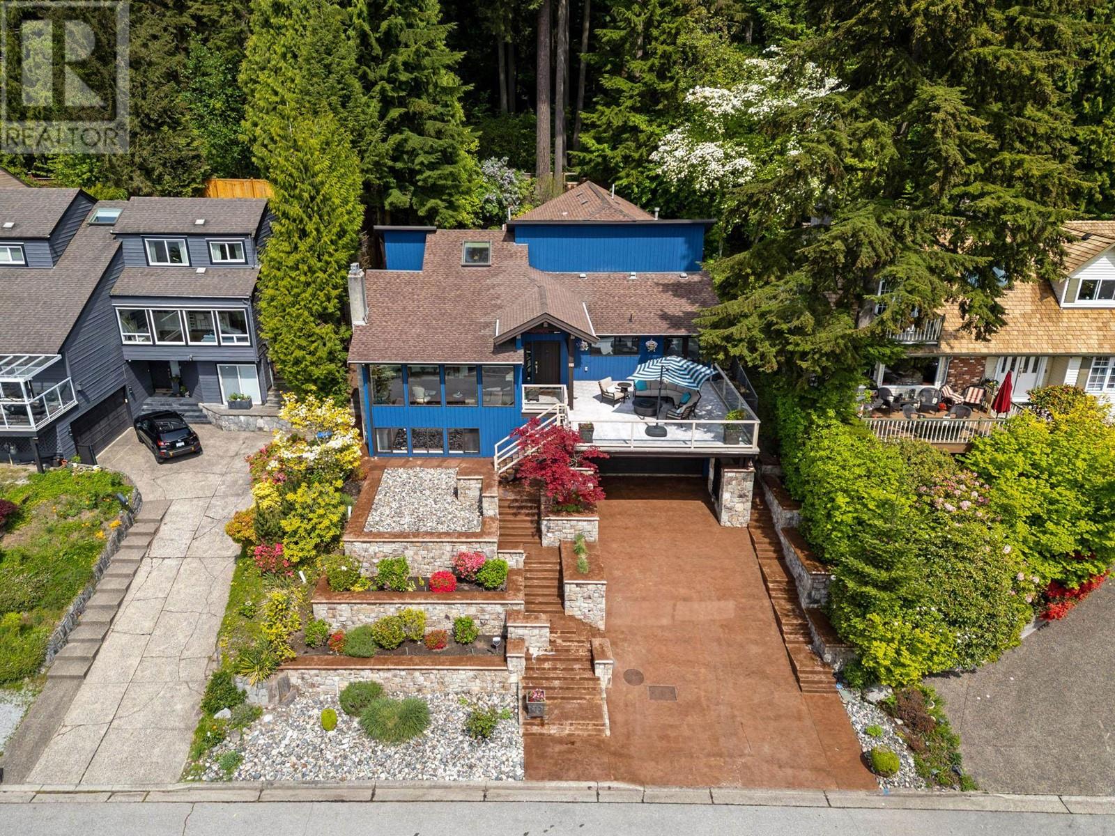 31 AXFORD BAY, Port Moody real estate listing R3000349