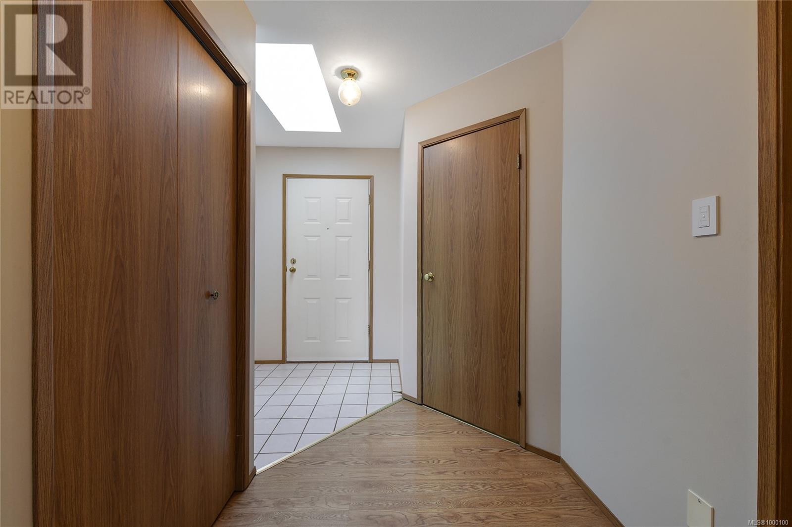 2 1144 Verdier Ave, Central Saanich