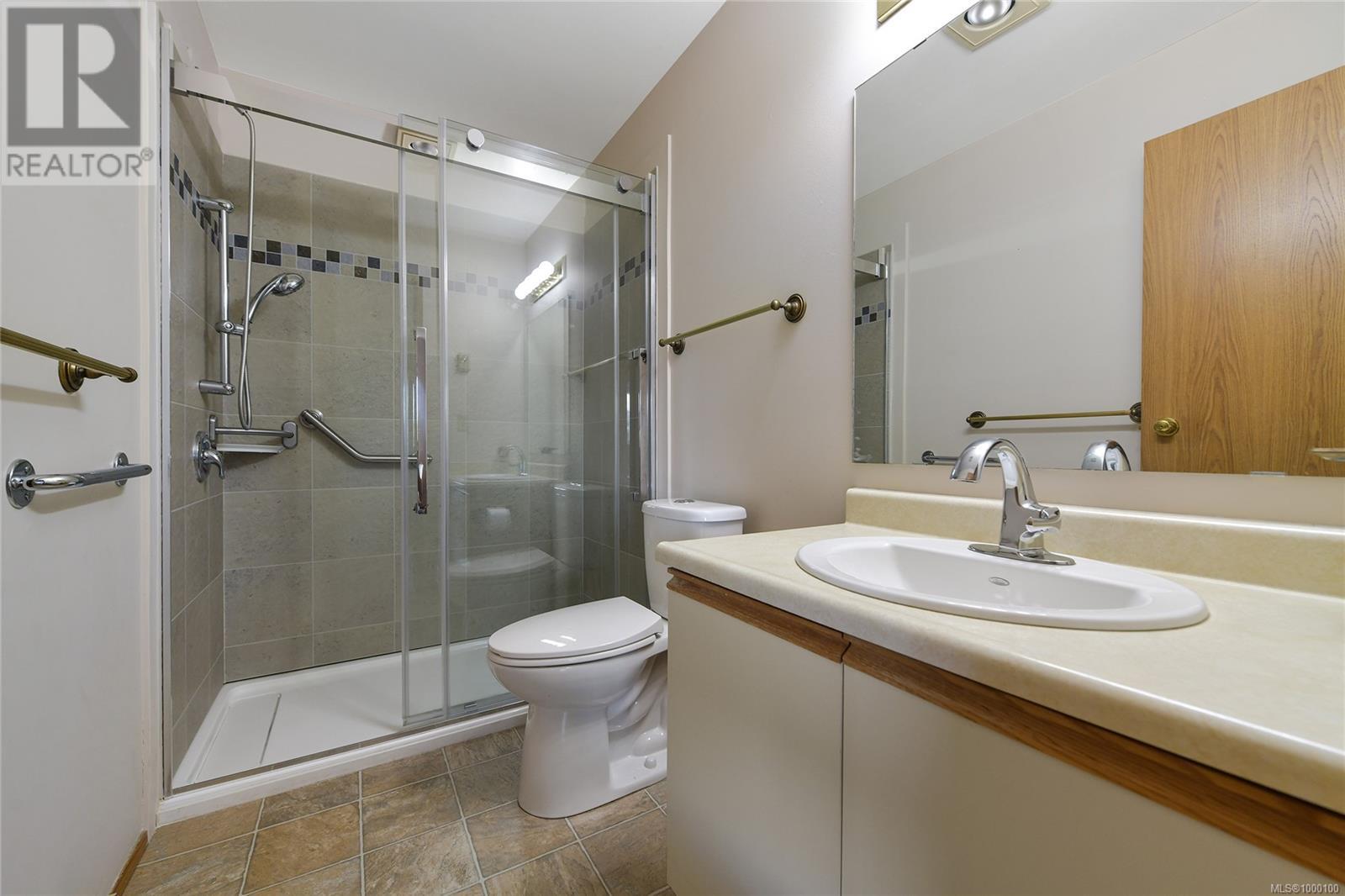 2 1144 Verdier Ave, Central Saanich