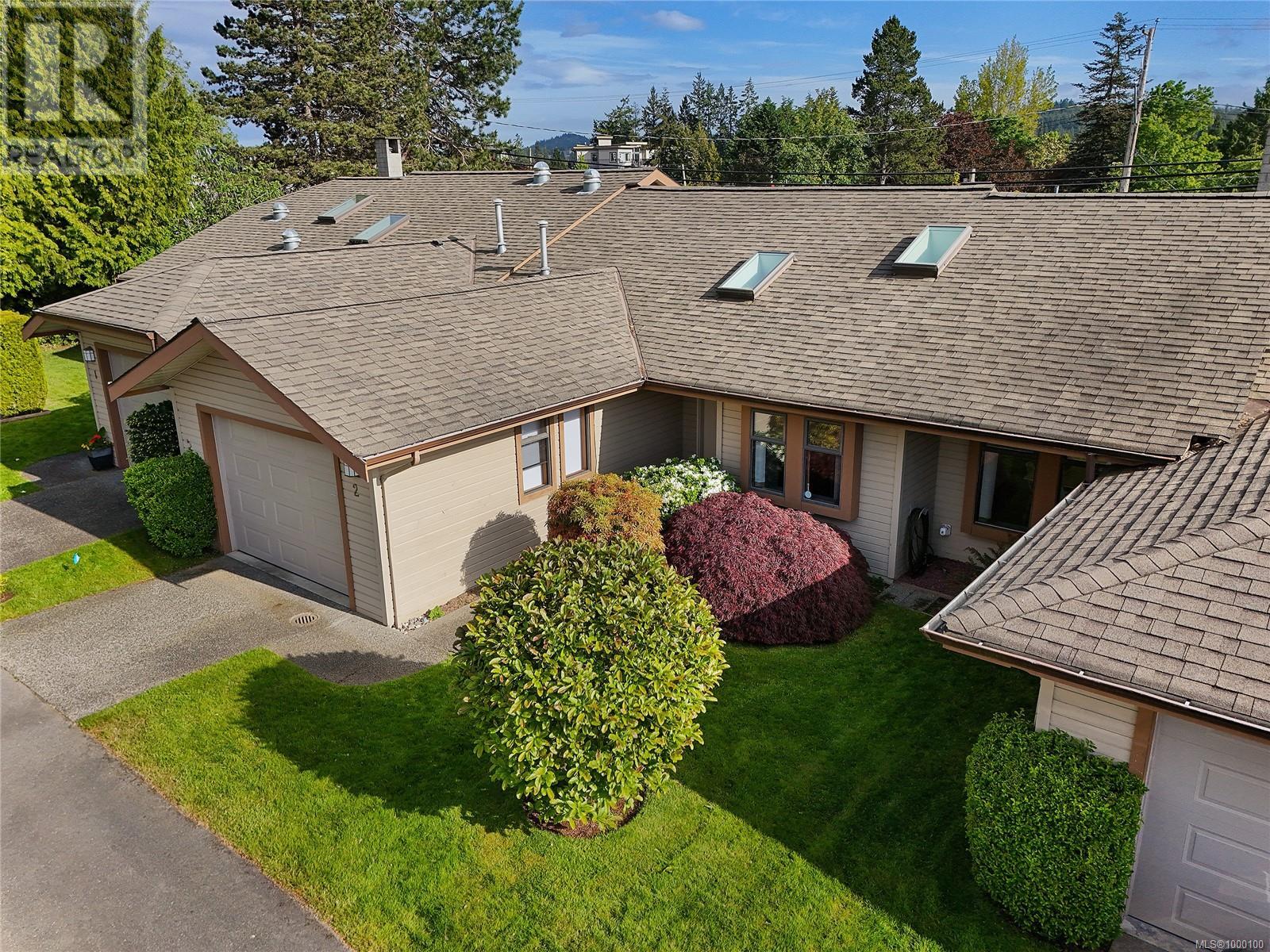 2 1144 Verdier Ave, Central Saanich