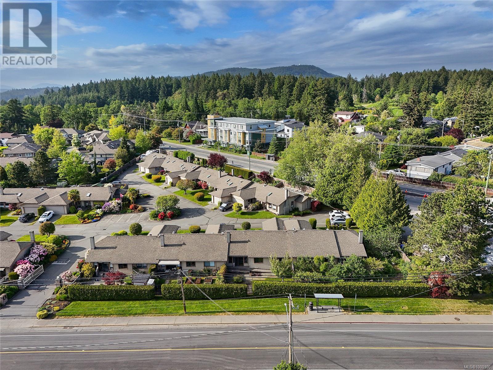 2 1144 Verdier Ave, Central Saanich