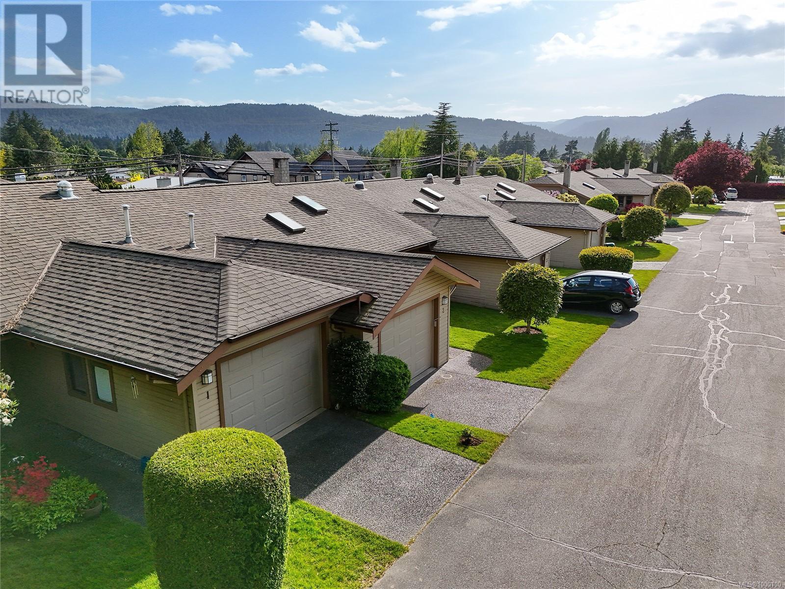 2 1144 Verdier Ave, Central Saanich