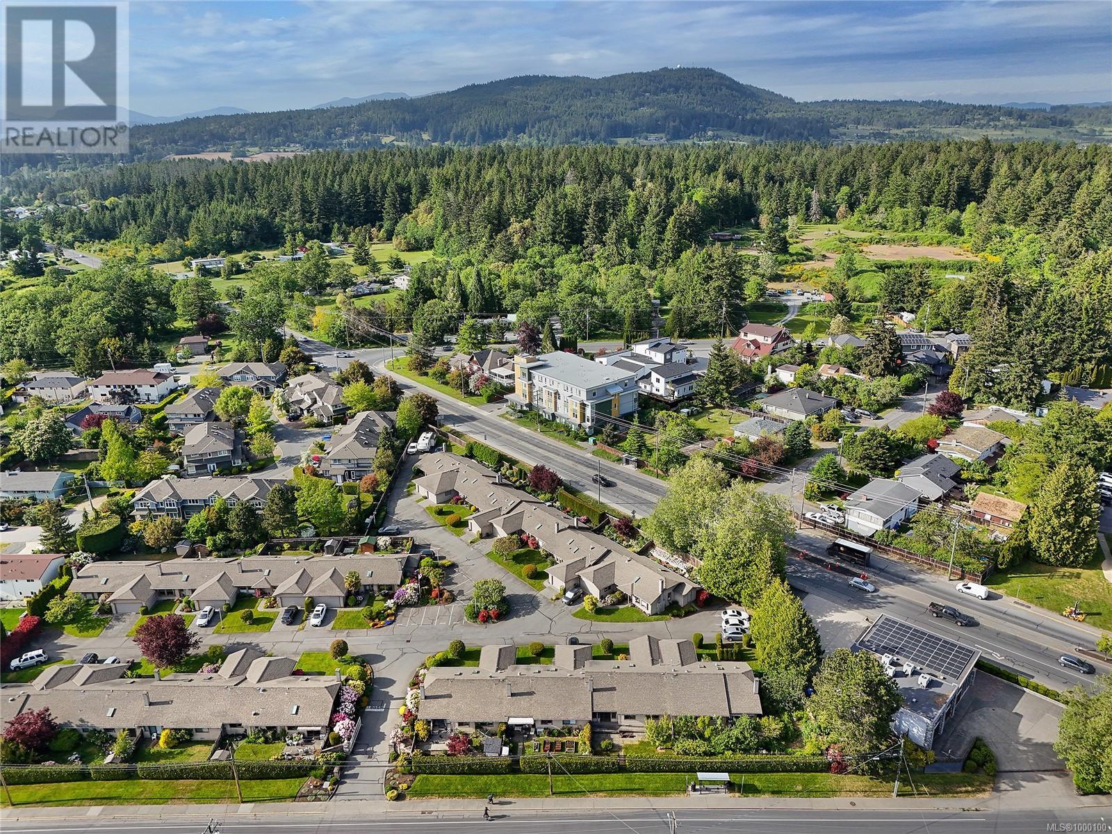 2 1144 Verdier Ave, Central Saanich
