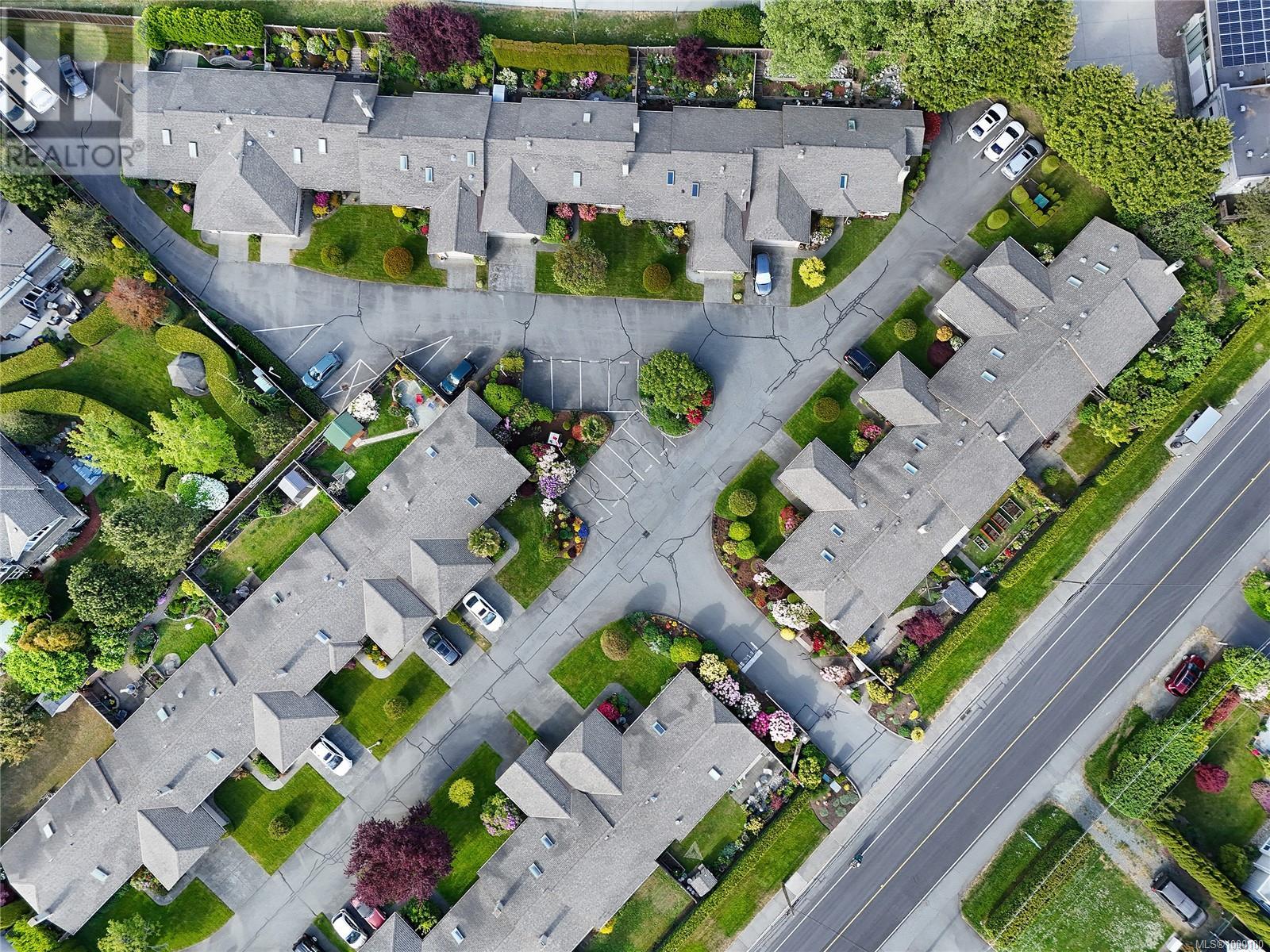 2 1144 Verdier Ave, Central Saanich
