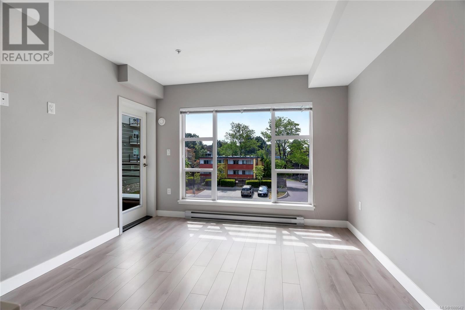 #302 1016 INVERNESS RD - Image 6