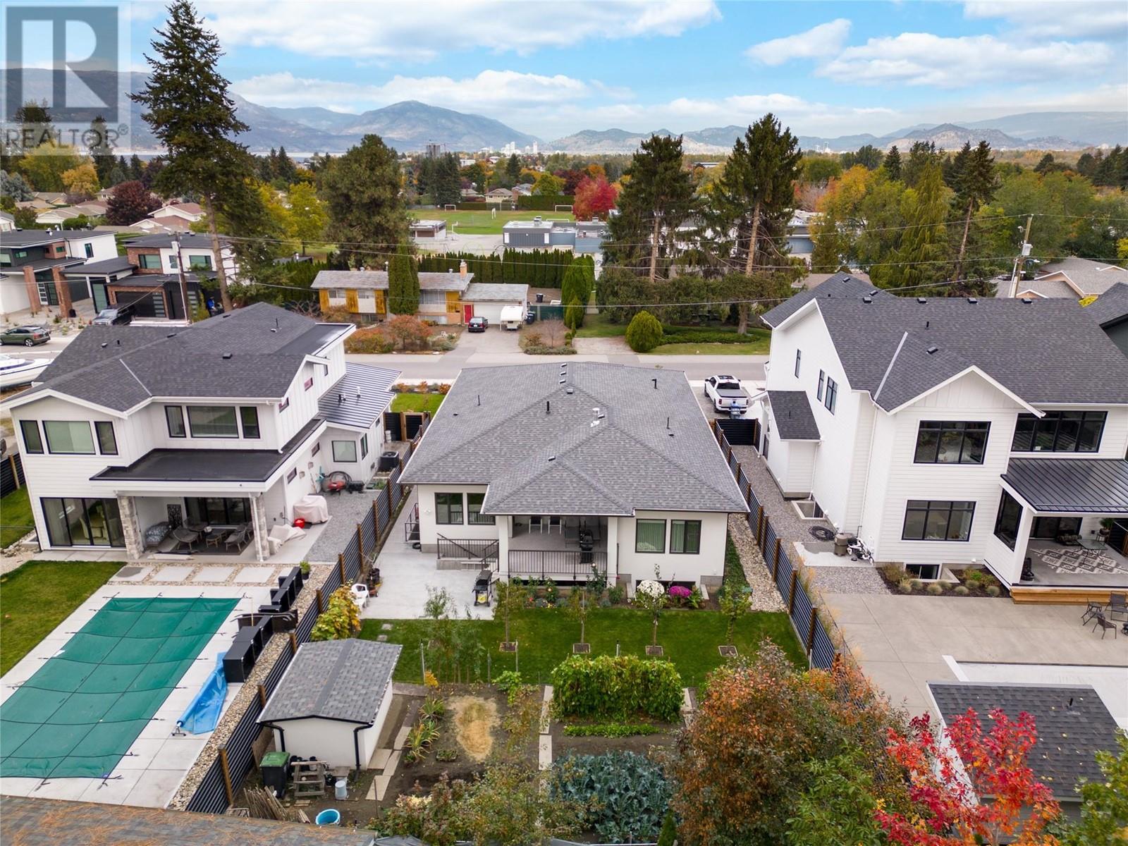  685 Balsam Road, Kelowna