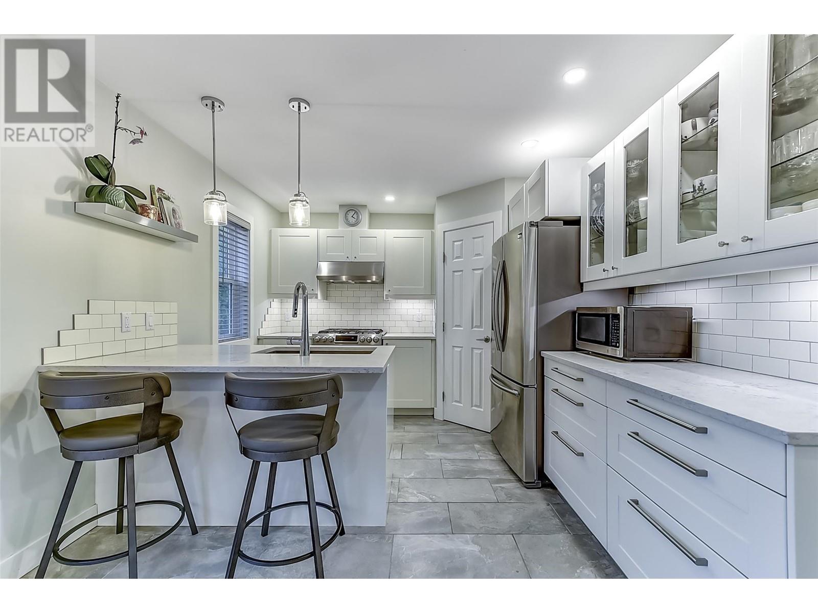 2202 Aberdeen Street, Kelowna