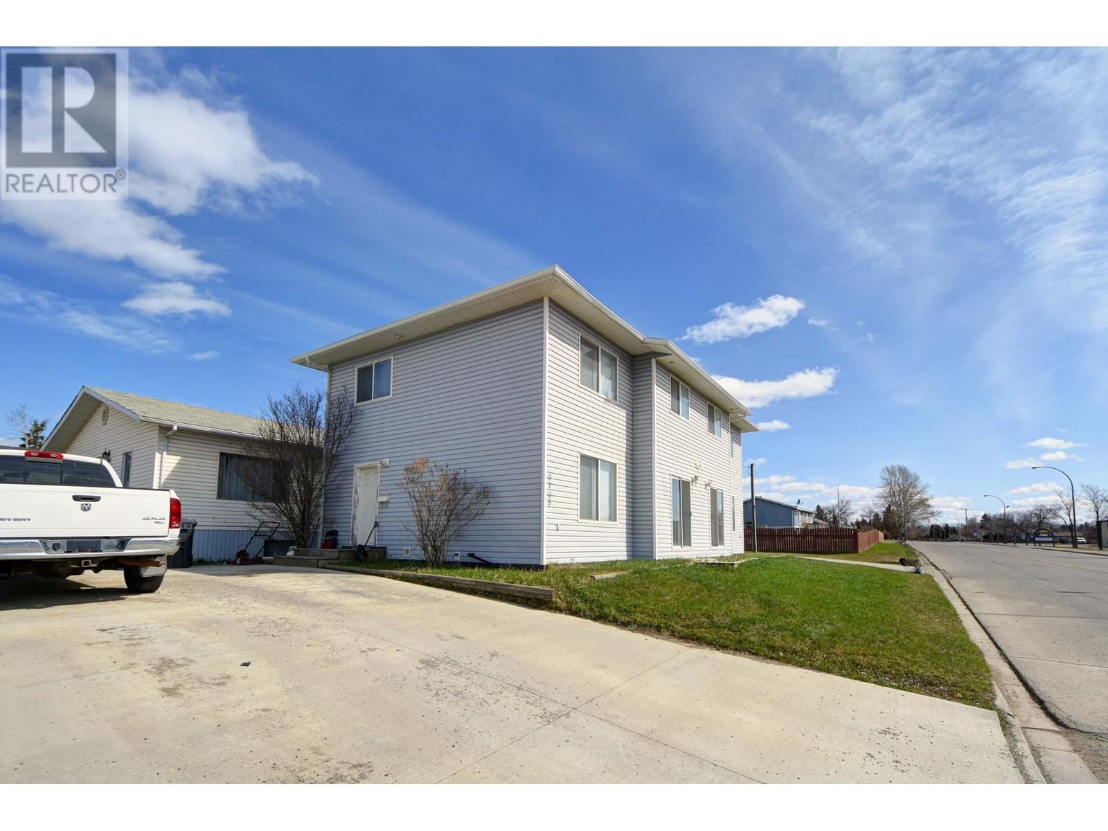 Photo 12 of 9706 9708 96 Avenue, Fort St John BC