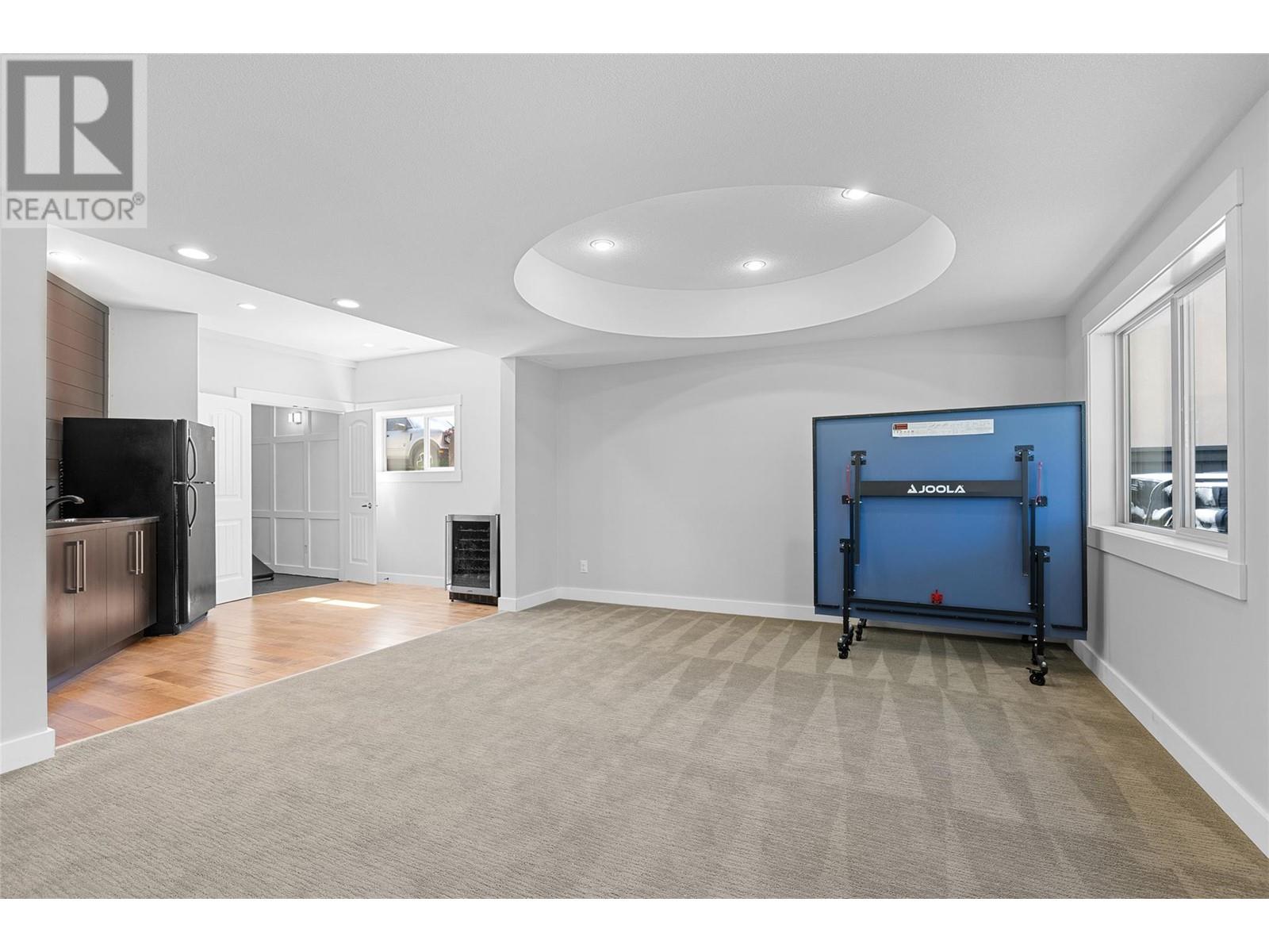  1185 Peak Point Drive, West Kelowna