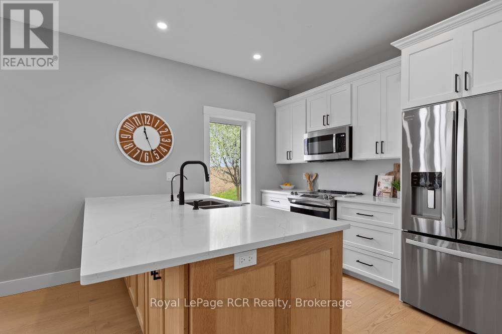 Photo 15 of 13 Jonathan Crescent, South Bruce ON