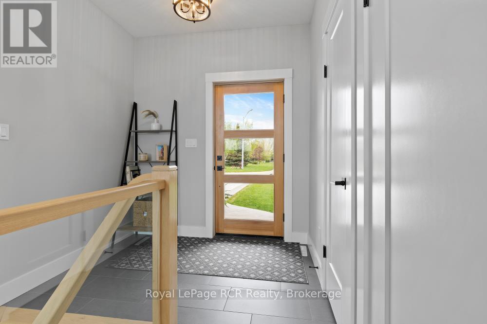 Photo 6 of 13 Jonathan Crescent, South Bruce ON