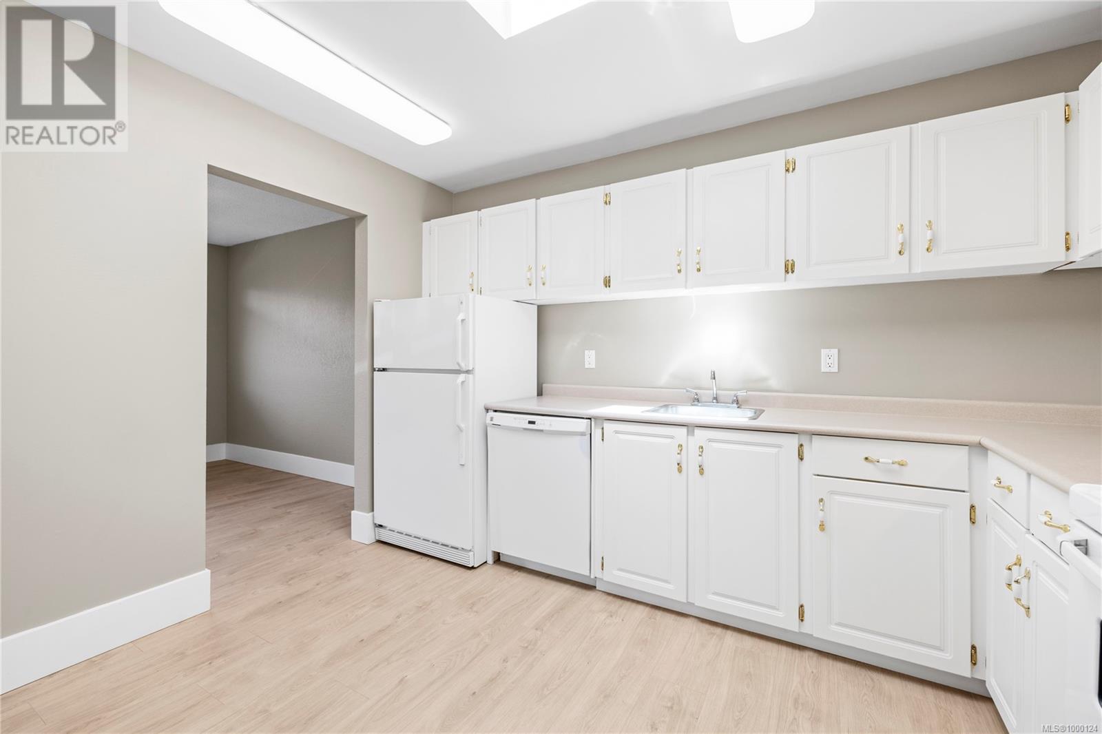 301 345 Morison Ave, Parksville real estate listing 1000124