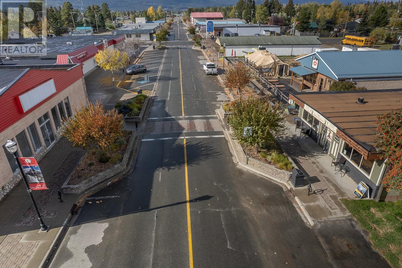 Photo 6 of 1163 5th Avenue, Valemount BC