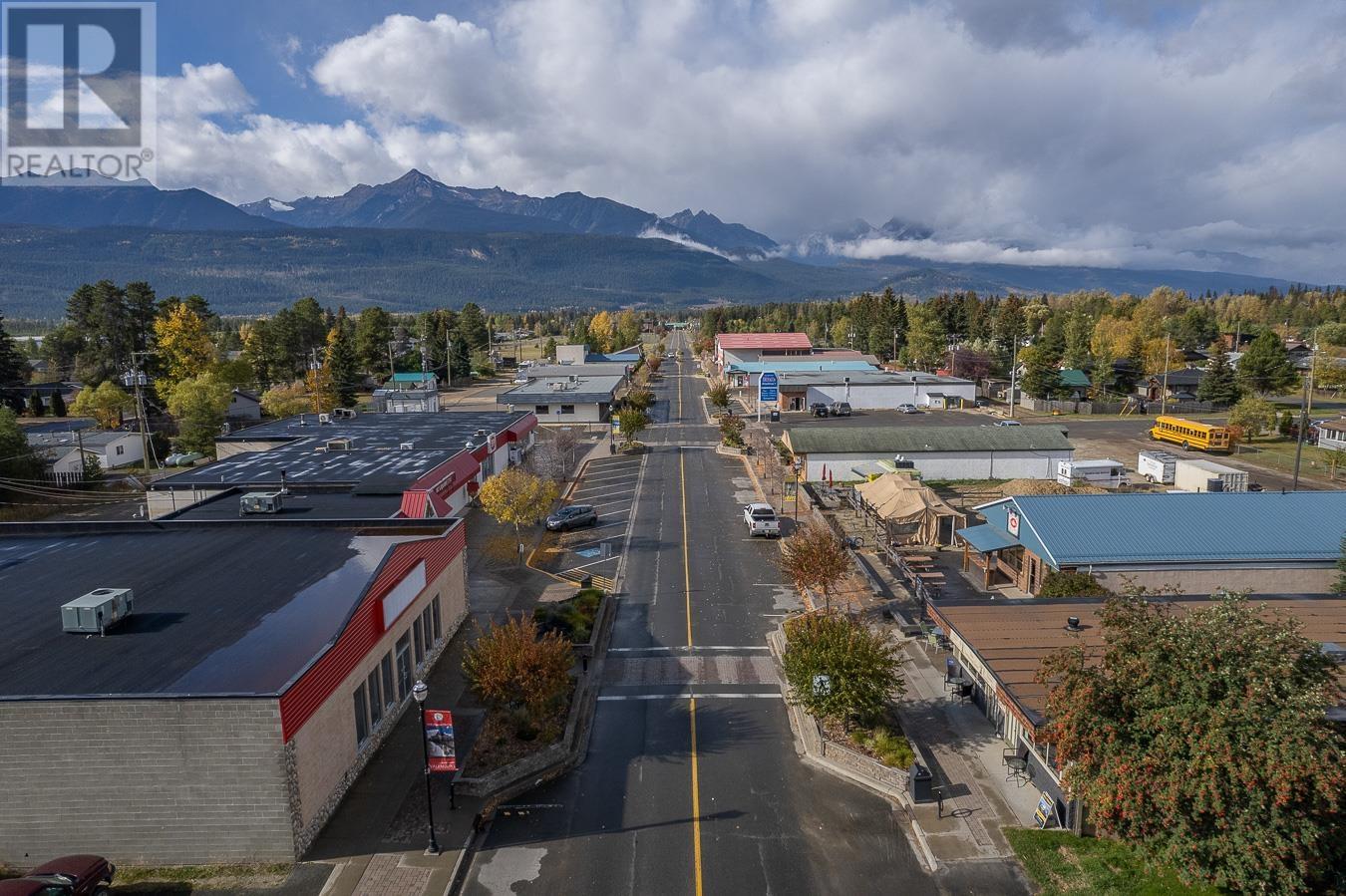Photo 14 of 1163 5th Avenue, Valemount BC