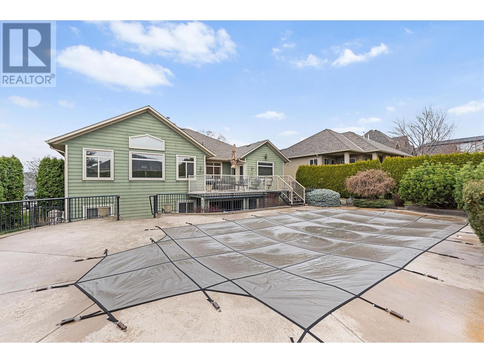  3079 Thacker Drive, West Kelowna