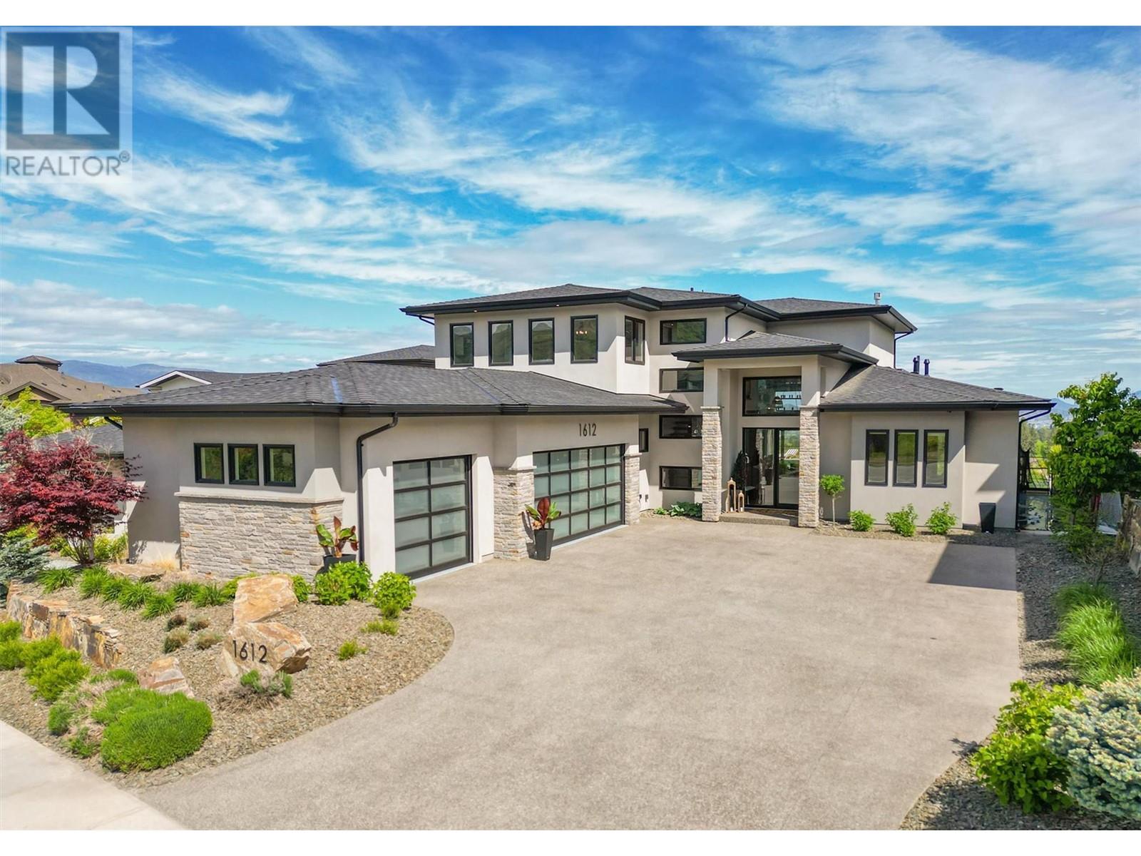 1612 Vincent Place, Kelowna