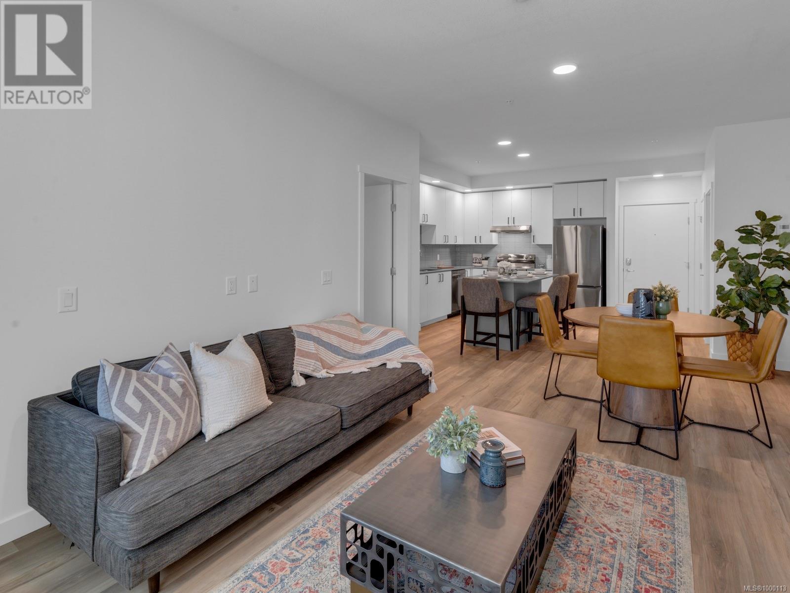 114 2390 City Gate Boulevard, Langford
