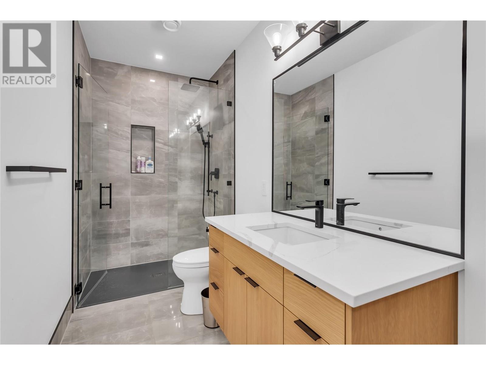  120 Silversage Terrace, Vernon