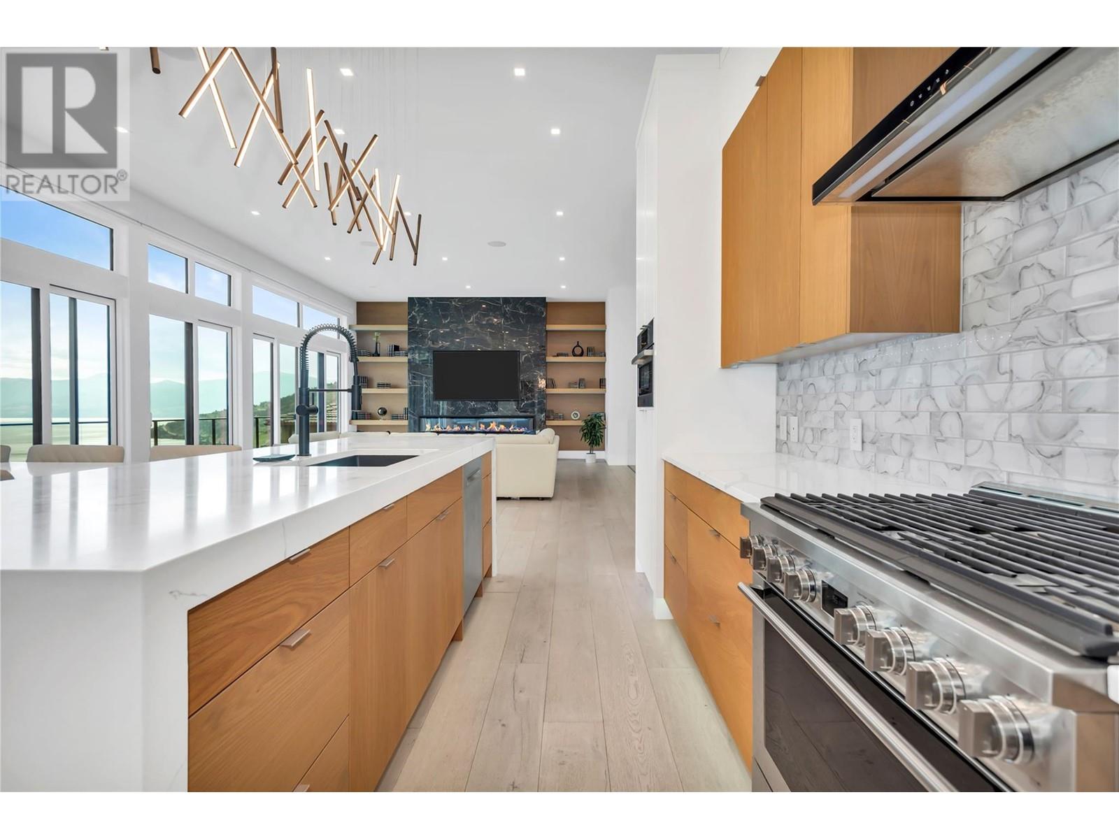  120 Silversage Terrace, Vernon