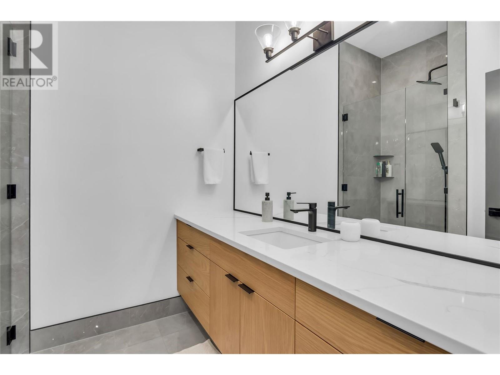  120 Silversage Terrace, Vernon