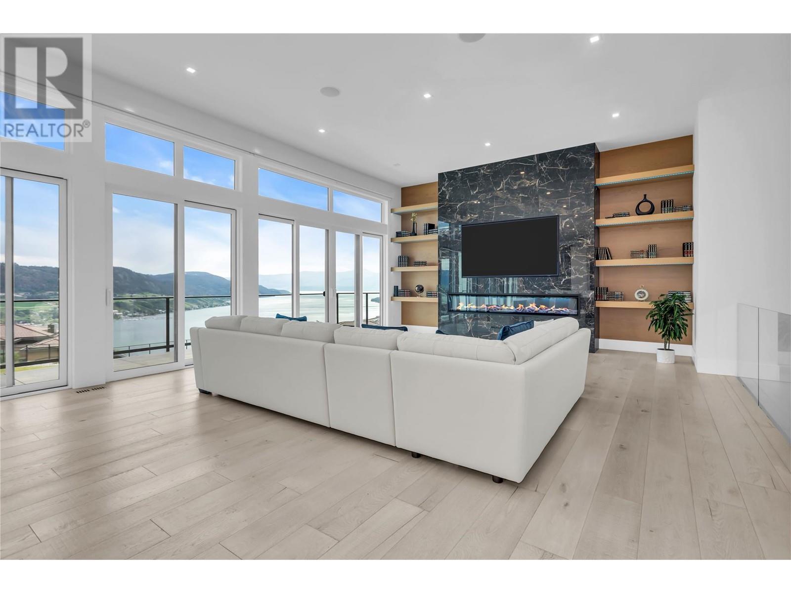  120 Silversage Terrace, Vernon