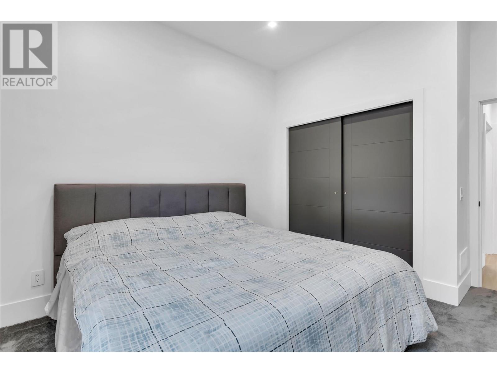  120 Silversage Terrace, Vernon
