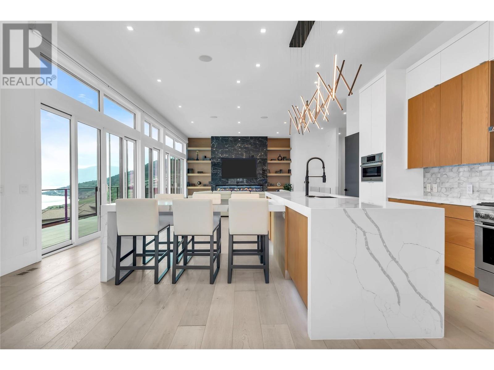  120 Silversage Terrace, Vernon