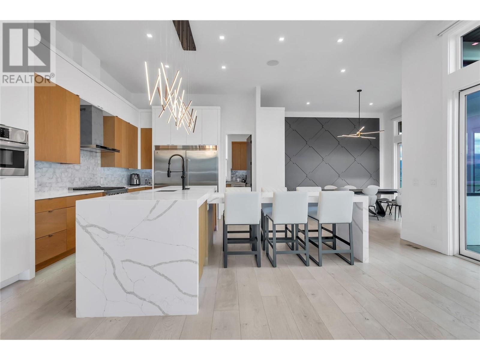  120 Silversage Terrace, Vernon