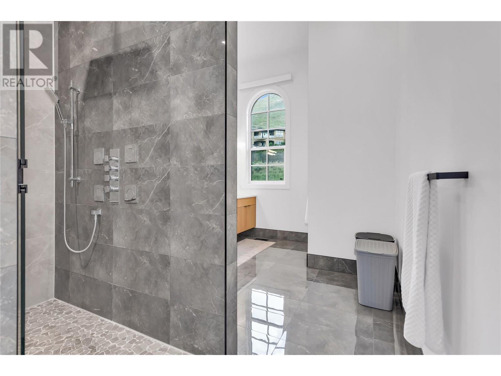  120 Silversage Terrace, Vernon