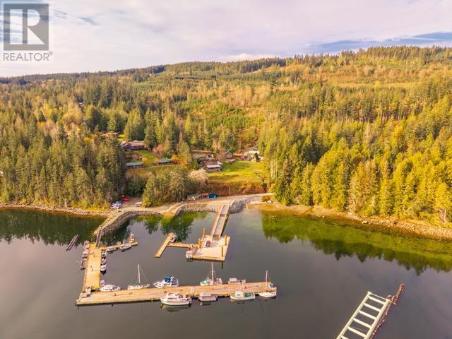 10052 MALASPINA RD, Powell River