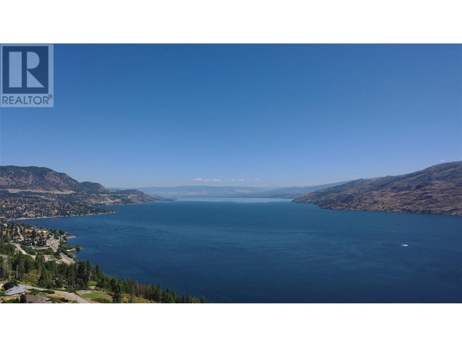 6212 Gummow Road & 6266 Lipsett Avenue, Peachland