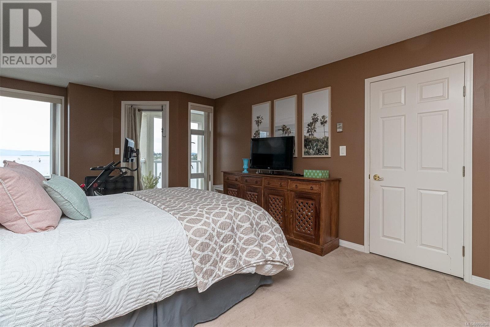 Photo 20 of 305 11 Cooperage Pl, Victoria BC