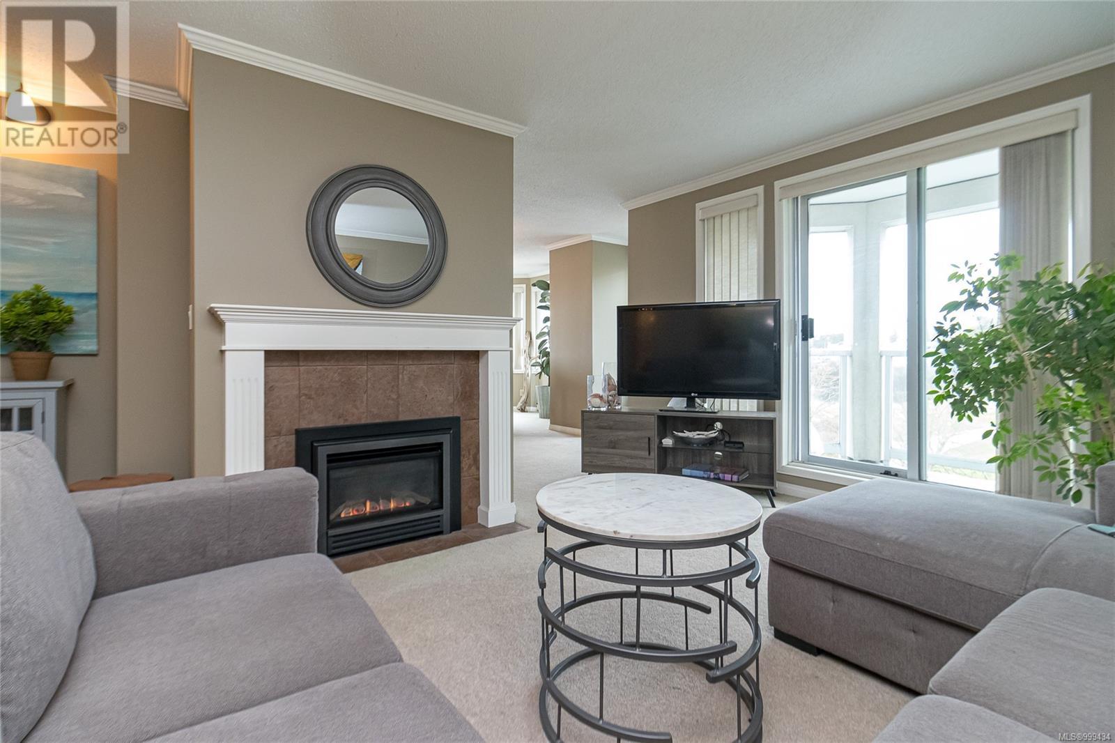 Photo 8 of 305 11 Cooperage Pl, Victoria BC