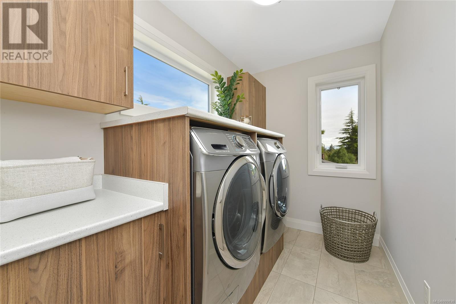 Photo 66 of 2324 Middowne Rd, Oak Bay BC