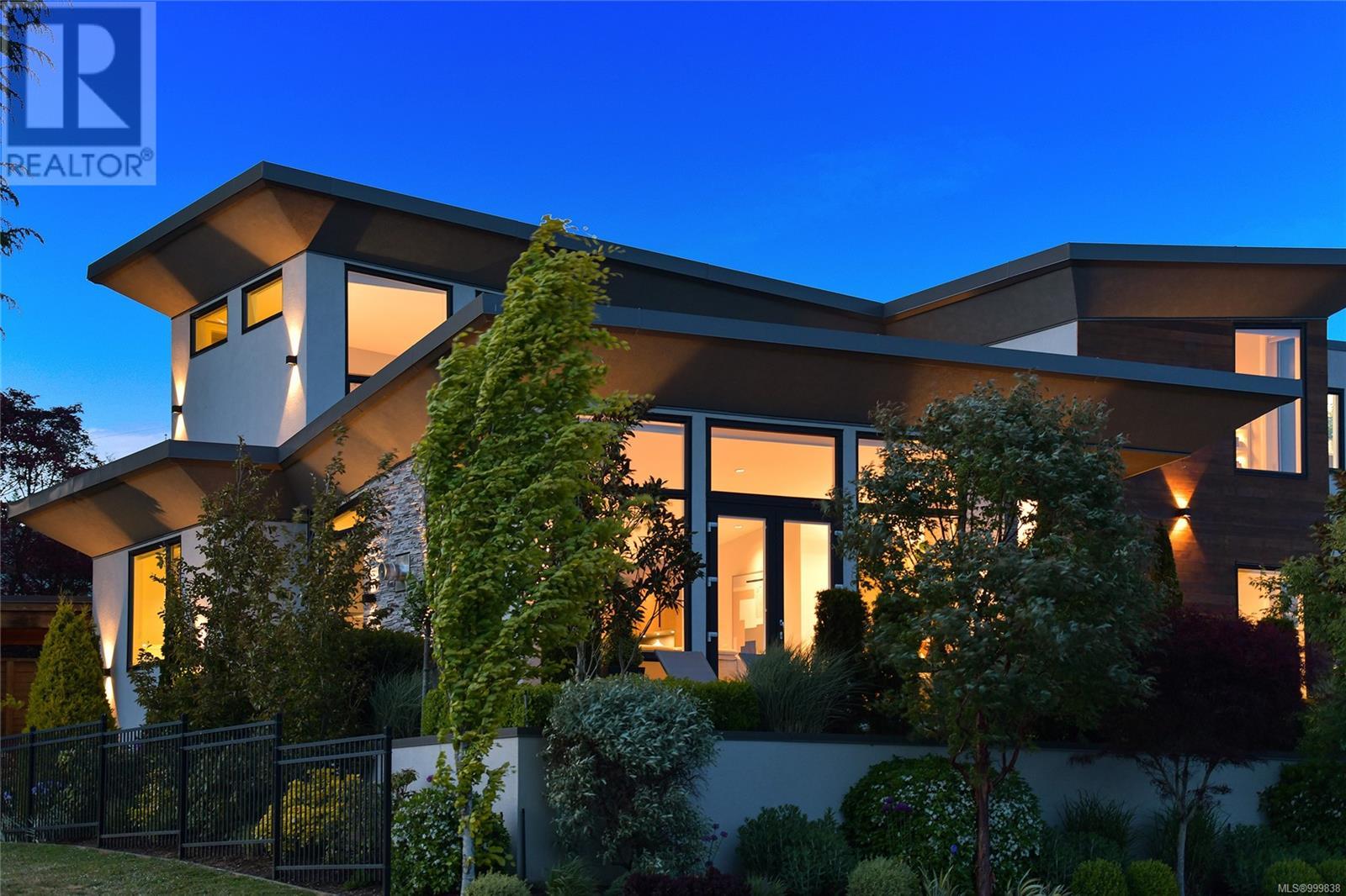 Photo 93 of 2324 Middowne Rd, Oak Bay BC