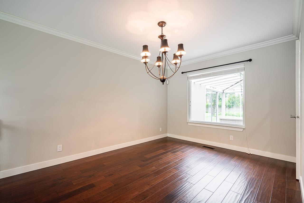 Photo 8 of 14388 Greencrest Drive, Surrey BC