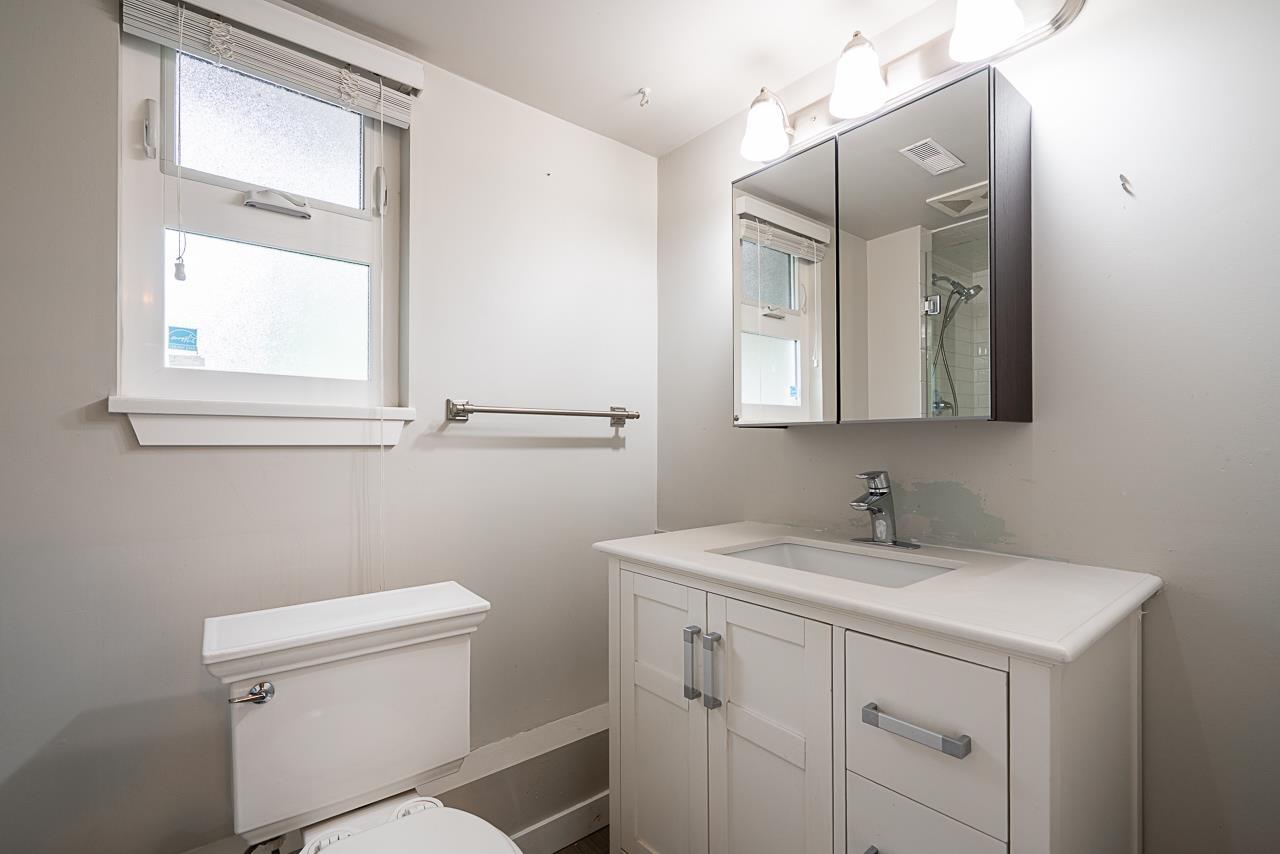 Photo 20 of 14388 Greencrest Drive, Surrey BC