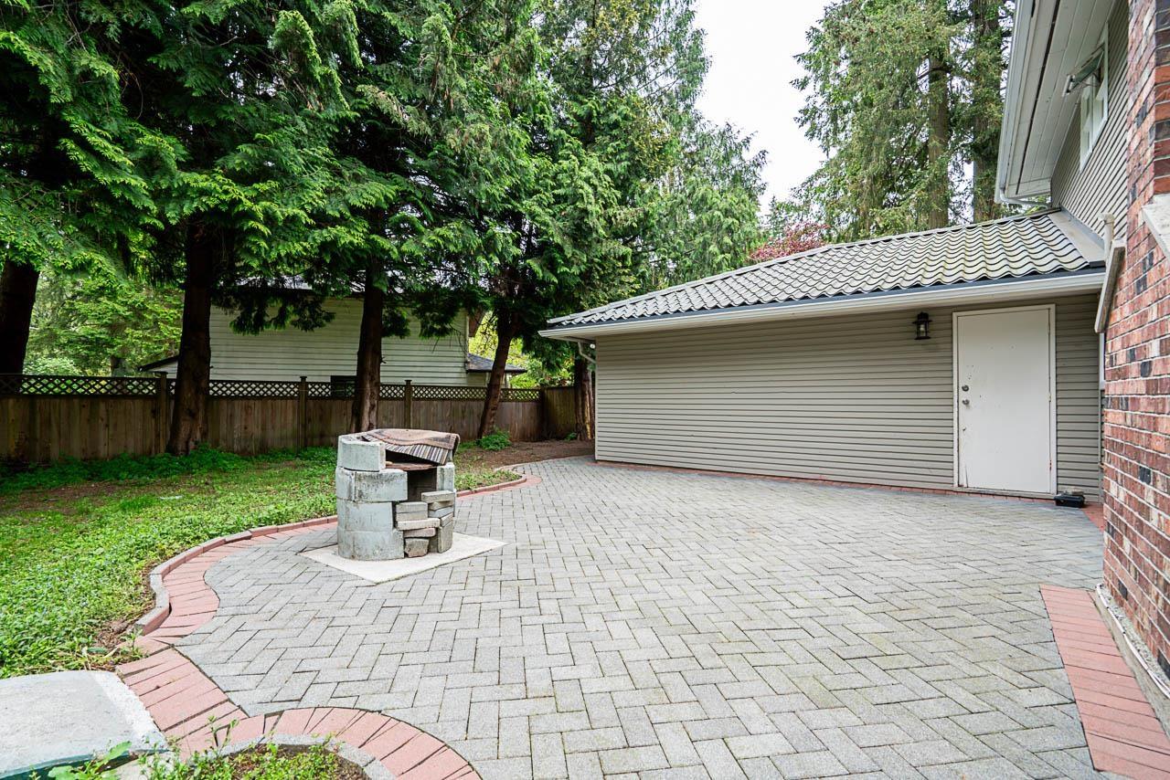Photo 32 of 14388 Greencrest Drive, Surrey BC