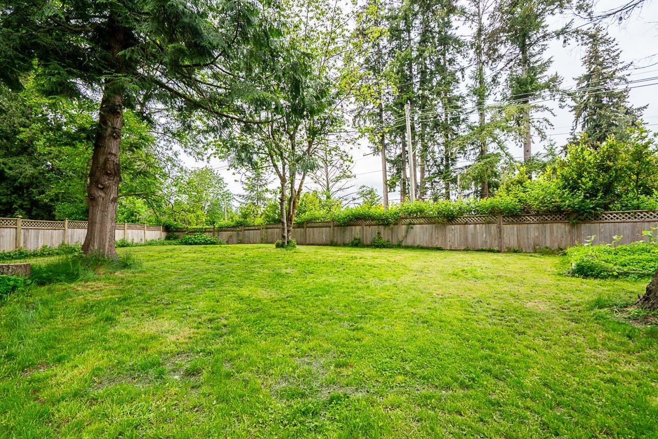 Photo 37 of 14388 Greencrest Drive, Surrey BC