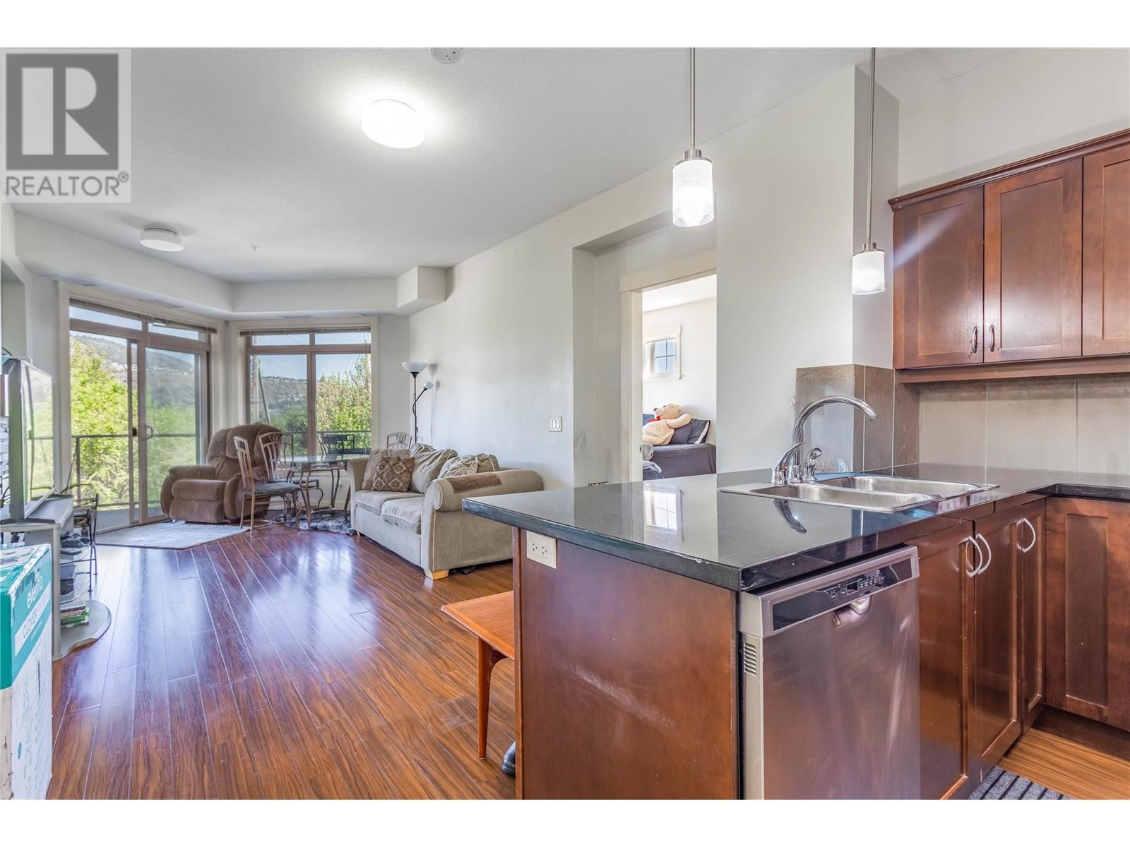 #304-3533 Carrington Road, West Kelowna