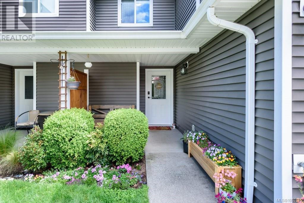 30 3400 Coniston Cres, Cumberland