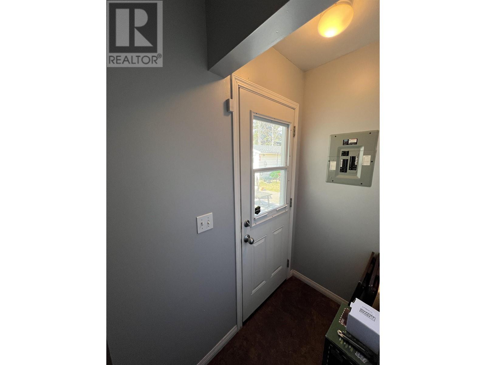 5435 AIRPORT DRIVE, Fort Nelson